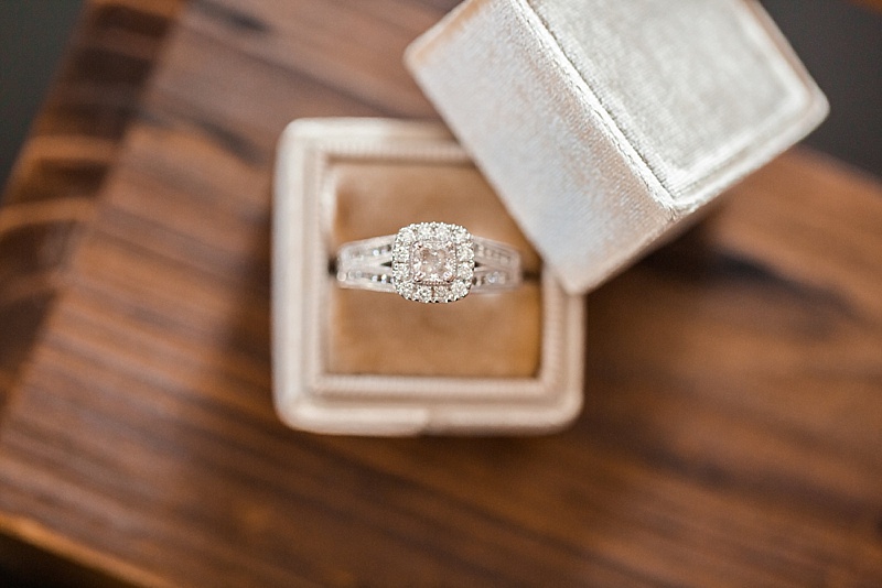 engagement ring 