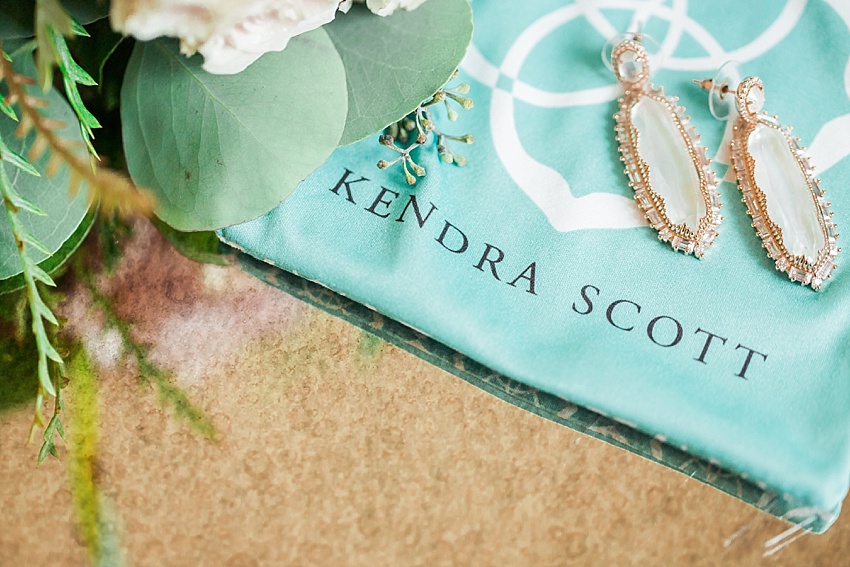 kendra scott, wedding jewelry